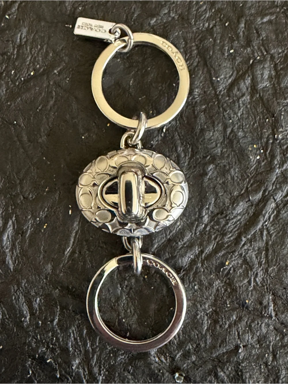 Coach Signature C Turnlock Valet Key Fob Keychain Silver Tone